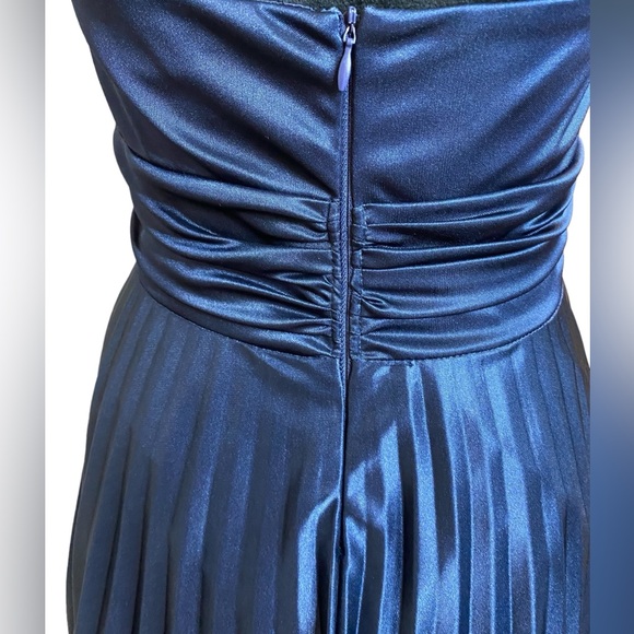 Cache Vintage  Blue Halter Dress Tea Length‎ Size 8 - Picture 8 of 16